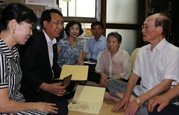 한현택 동구청장, 광복절 맞아 독립유공자 유족 위문