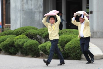 충북도는 재난대응 안전한국훈련 충북도청內 지진 대피훈련 