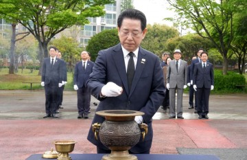 전남도, 제66주년 4·19혁명 민주영령 추모 