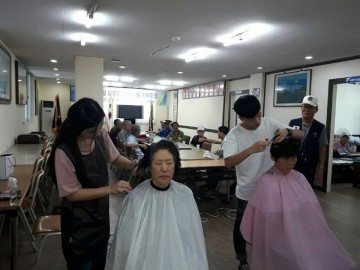 독거노인, 저소득층 및 조손가정 어르신 대상으로 이·미용 봉사