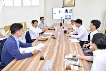 강기정 광주시장 “가계‧기업 한번 무너지면 되살리기 힘들어"