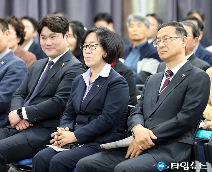 ‘이장우 대전시장과의 만남’에 참석한 김선광·박주화·민경배 대전시의원