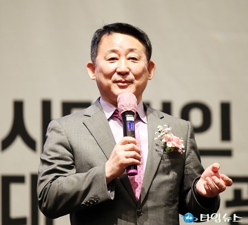 축사하는 서철모 서구청장