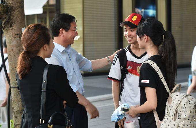 인천시 홍보 캠페인(대만 신광삼월백화점 앞 대만샹티대로)