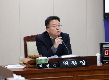 최선국 도의원 “전남 요양보호사 수급 불균형 심각, 대책 서둘러야"