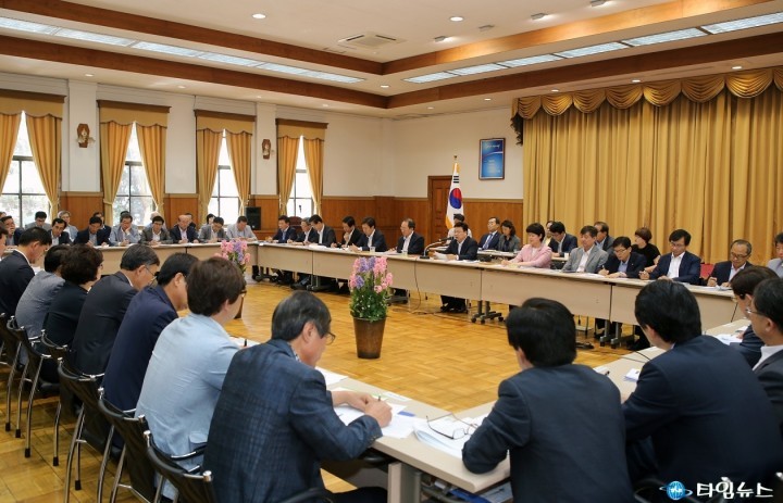 권선택 대전시장, “대전의료원 건립 작업에 박차를 가해 달라”