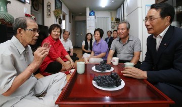 한현택 동구청장, 독립유공자 유족 위문