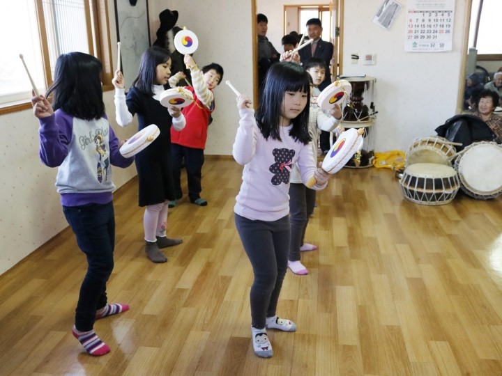 할배·할매의 주름을 펴드리다!할배·할매의 날 행사 