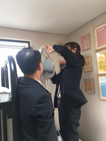 서울은 홍대인근에 외국인 관광객이 몰린다. 