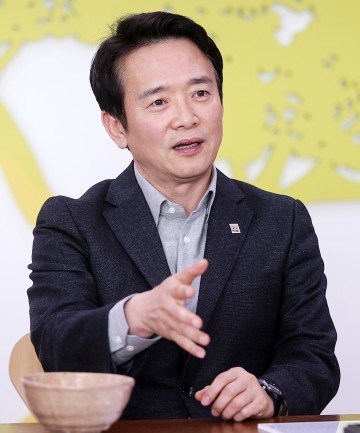 남경필, 시내버스 이어 공항버스도 청소년 요금 할인…최대 3,600원↓