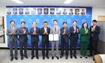 칠곡군의회, 2023년 제1회 정책지원관 임용장 수여