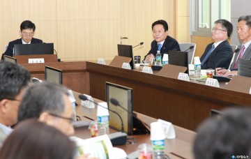  충북혁신도시 발전방안 현장 간담회