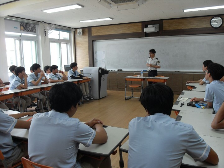 익산서 함열파출소, 찾아가는 학교폭력 예방 교육 및 토론회 실시