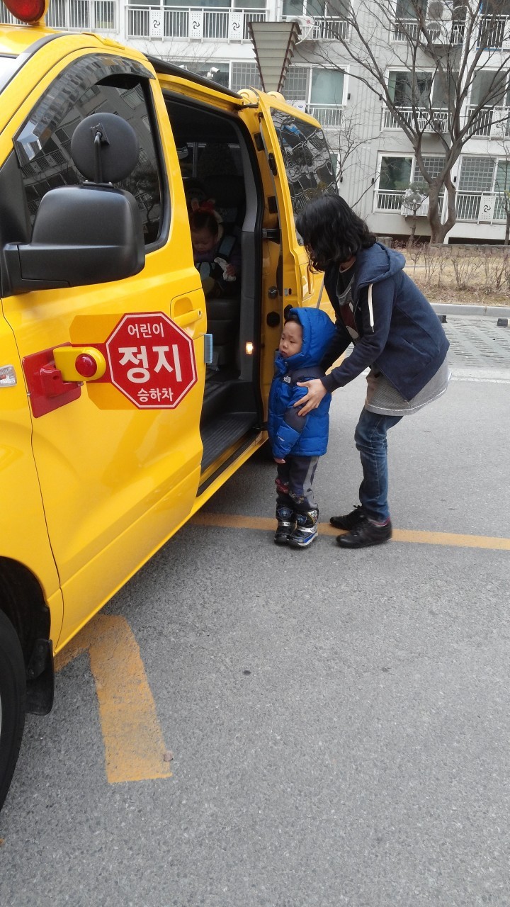 대전 유성구, 승하차보호기 지원 어린이집 차량 200대 혜택