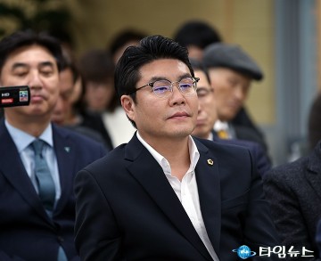 3·8민주의거기념관 개관식에 참석한 정명국 대전시의회 의원