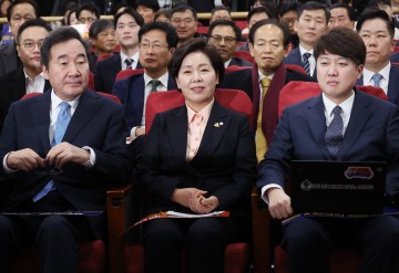 이준석 "서초동 사투리 용납못해"…이낙연 "양당 카르텔 깨야"