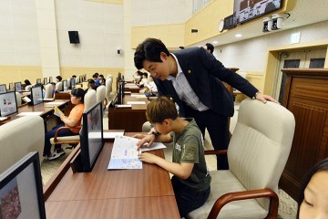 세종시의회, 청소년 대상 의회견학 프로그램 큰 호응 얻어