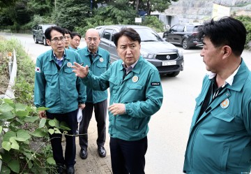 김영환 충북지사, 집중호우 피해 현장 긴급 방문