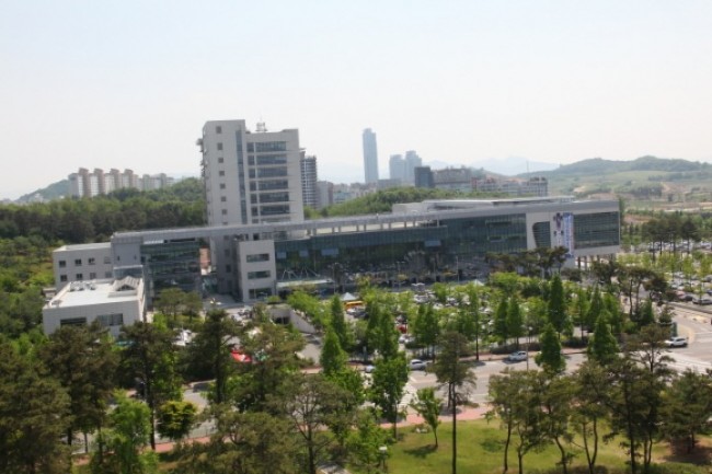 천안시 민선6기 섬김시정을  통한 민원사무처리 획기적 개선