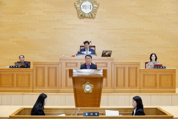 신안군, 시정연설 통해 2026년도 예산안 편성방향 제시  
