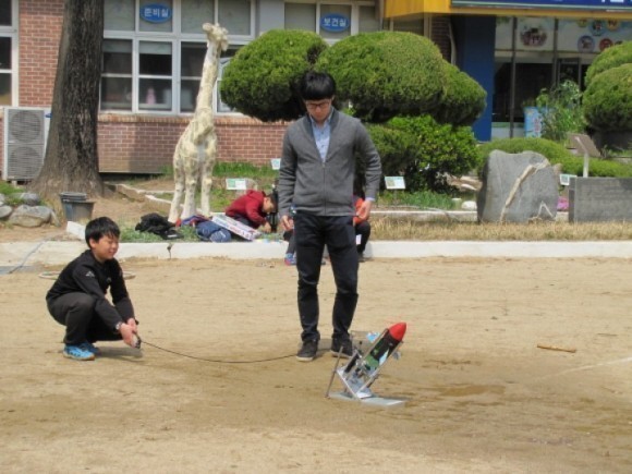 지품초·중학교가 함께하는 과학 한마당 축제