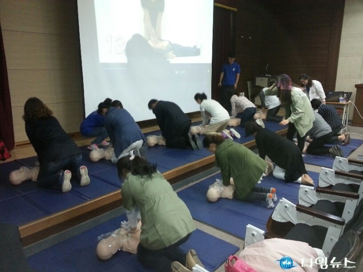 ‘4분의 기적’생명을 살리는 심폐소생술 교육
