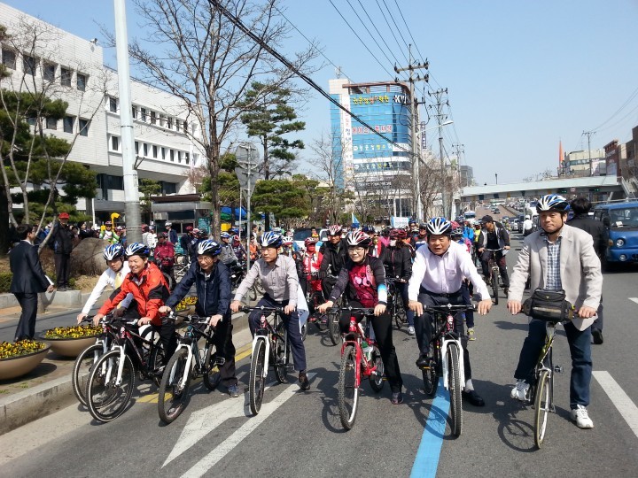 차 없는 거리 자전거로 함께 달려요!