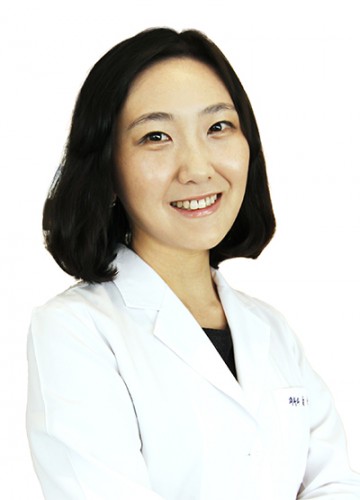 유성선병원 스킨센터 조아영 과장, 피부 불쾌지수 높이는 여드름 해결책은?