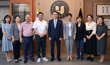 박상철 호남대 총장, 중국 심천대학교 방문단과 환담