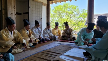 봉화읍 화천리 구만서원서 4현의 뜻 기리는 춘향제례 봉행!