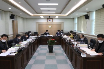 약 1조 363억 원 규모  2021년도 상주시 예산안 의결한 상주시의회