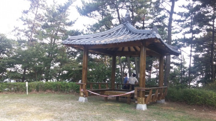 진해구, 소사생태길 정자 및 운동기구 새 단장