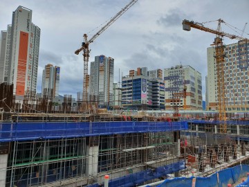 규제 피한 후분양...과천 푸르지오써밋 3.3㎡당 4,000만원 흥행할까