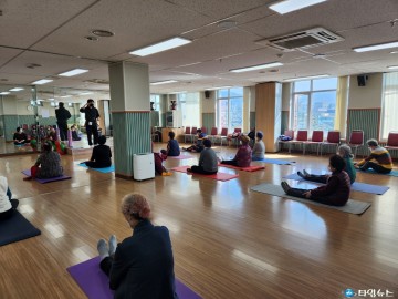 충주시, 노인복지 예산 2,054억 원 투입... 65세 이상 노인 인구 5만 명 위한 복지 강화