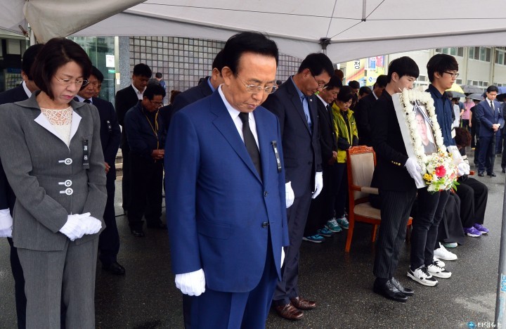 경북도, 故 정광용 서기관 추도, 하늘도 울었다