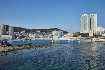 부산 송도해수욕장, ‘상담실 및 전시회’ 운영 