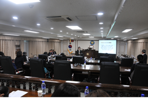 충남여자중학교 학생들, ‘대전 중구의회 견학’ 체험