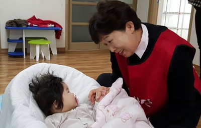 민병주 의원, ‘천양원’ 방문 아이돌보기 봉사