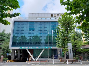대전 서구 둔산도서관, 2024년 도서관과 함께 책 읽기 운영
