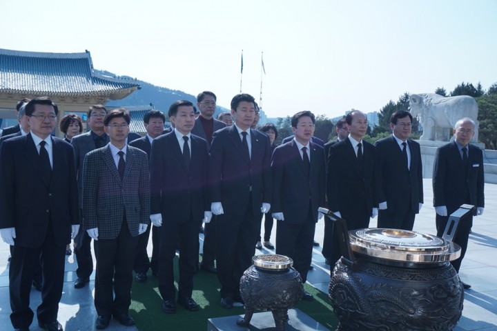 새누리당 대전지역 국회의원 후보, 현충원 참배