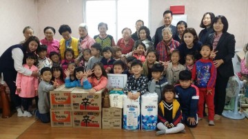 내수읍 아이림 어린이집 마산5리 경로당에 후원물품 전달