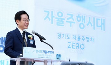 국내 최초, 운전자 없는 자율주행차 '제로셔틀' 역사적 운행 시작