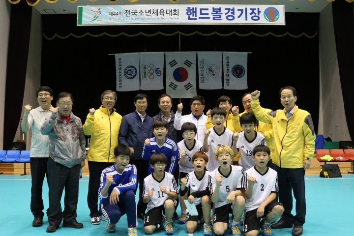 충남도의회 교육위원회, 전국소년체전 선수단 격려