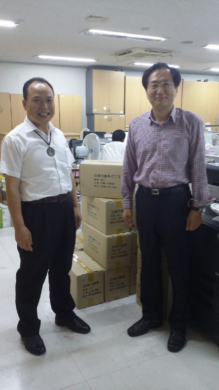 여주시, 평택시에 쓰레기봉투 4,000매 전달,