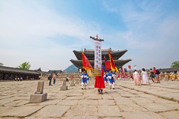 상주시 조선왕실의 전통의례 “태봉안 의식”재현