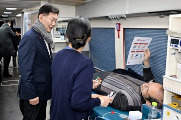 대전 중구, 동절기 혈액 수급난 극복 위한 단체 헌혈 실시