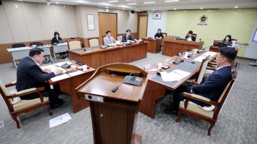 충남도의회, 해상풍력 조례 수정 가결…안전 강화