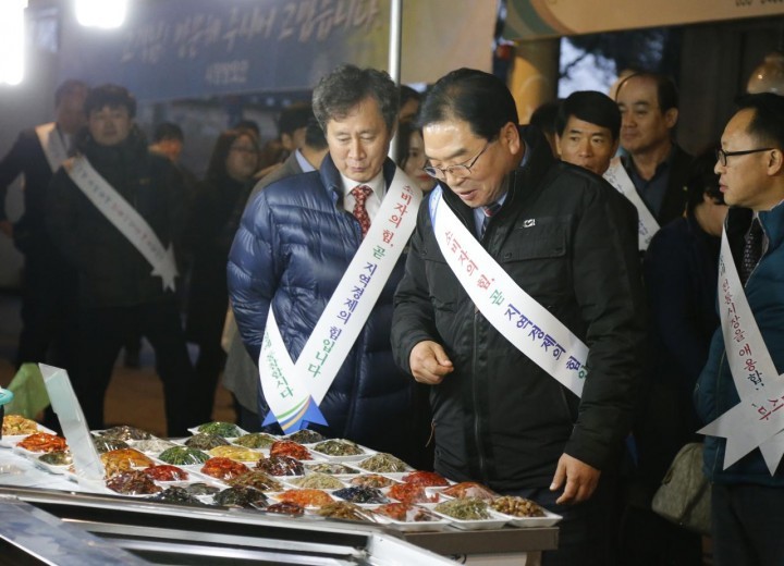 박수범 대덕구청장, 대덕구 직원과 함께 전통시장 장보기!