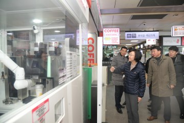 식품 자동 조리·판매기 영업 분류한 식약청..일자리 감소 가속화..