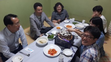 한현택 동구청장, 직원 생일축하로 소통의 장!